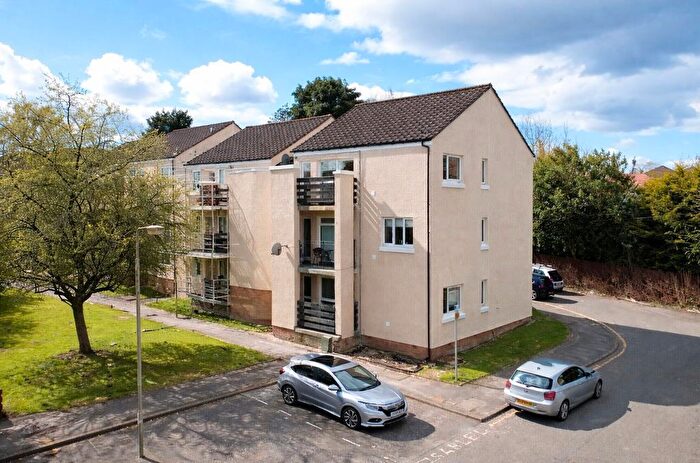 2 Bedroom Flat For Sale In Lennox Avenue, Milngavie, G62