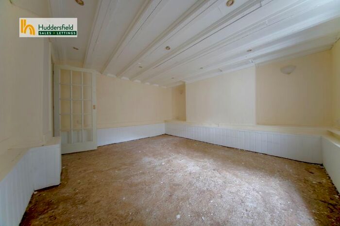 3 Bedroom Terraced House To Rent In Newsome Road, Newsome, Huddersfield, HD4