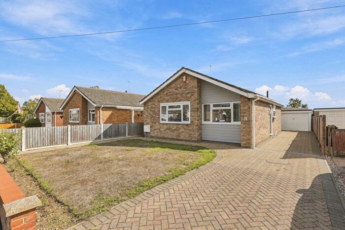 3 Bedroom Bungalow For Sale In St. Lawrence Road, Colchester, CO4