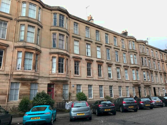 3 Bedroom Flat To Rent In Kent Road, Charing Cross, Glasgow, G3