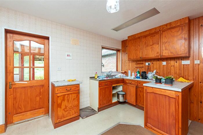 3 Bedroom Detached Bungalow For Sale In Knatts Valley Road, Knatts Valley, Sevenoaks, Kent, TN15