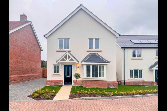 4 Bedroom Detached House For Sale In Water Lane, Field View, Steeple Bumpstead, Essex, CB9