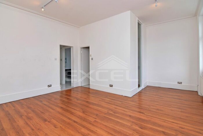 2 Bedroom Flat To Rent In Sutherland Ave, Maida Vale, W9