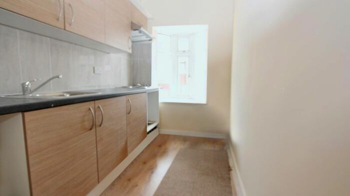 Property To Rent In The Avenue, London, N17