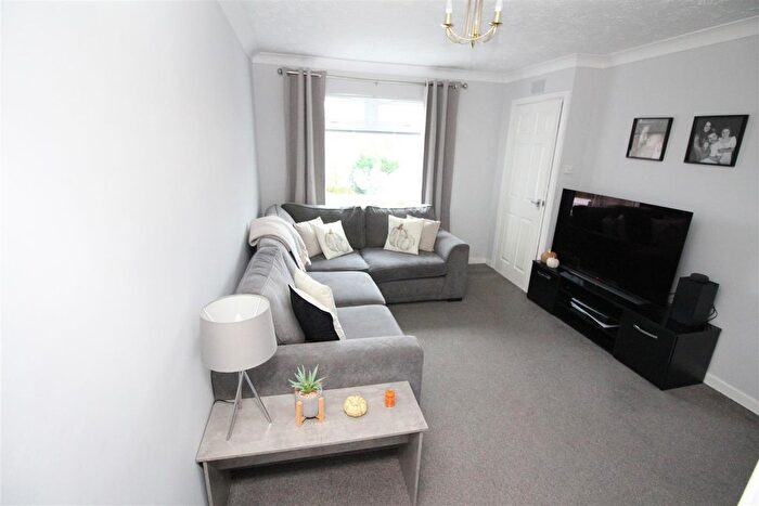 2 Bedroom Terraced House For Sale In Auchneagh Crescent, Greenock, Inverclyde, PA16