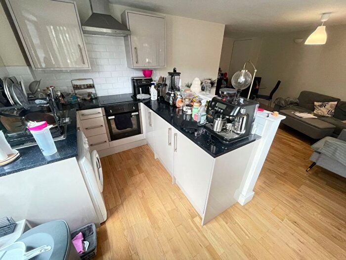 2 Bedroom Flat To Rent In Vorley Road, London, N19
