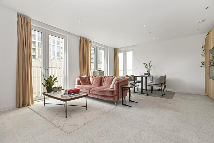 2 Bedroom Apartment To Rent In Georgette Apartments, Tapestry Way, E1