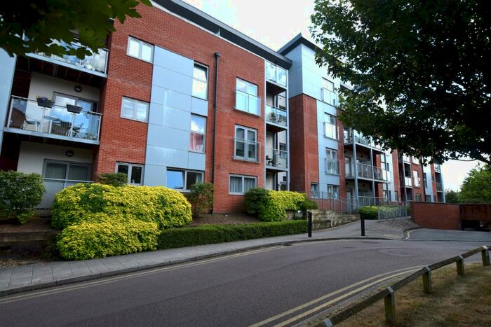 2 Bedroom Flat To Rent In Charrington Place, St Albans, AL1