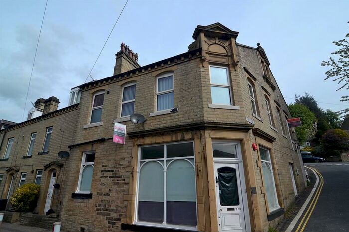 1 Bedroom Apartment To Rent In Halifax Road, Hipperholme, Halifax, HX3