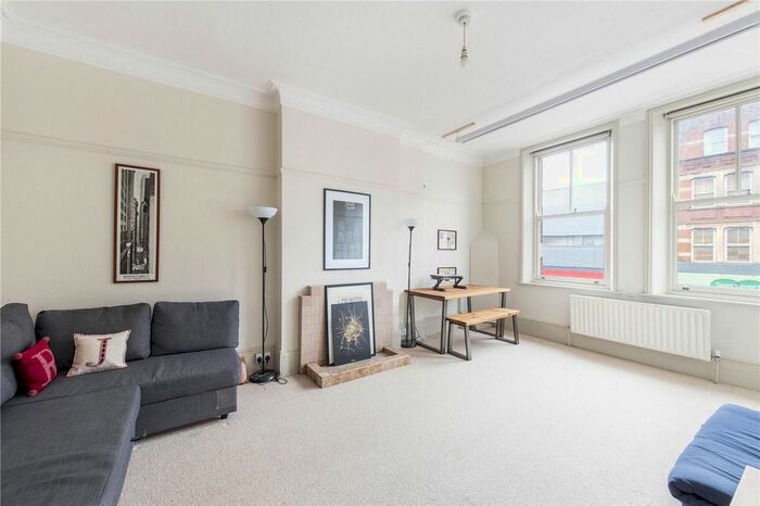 1 Bedroom Flat To Rent In Streatham High Road, Streatham, London, SW16