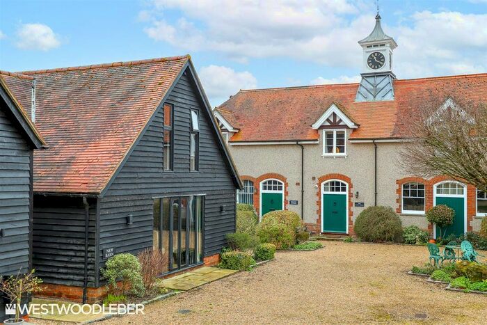 3 Bedroom Detached House For Sale In Fanhams Grange, Fanhams Hall Road, Ware, SG12