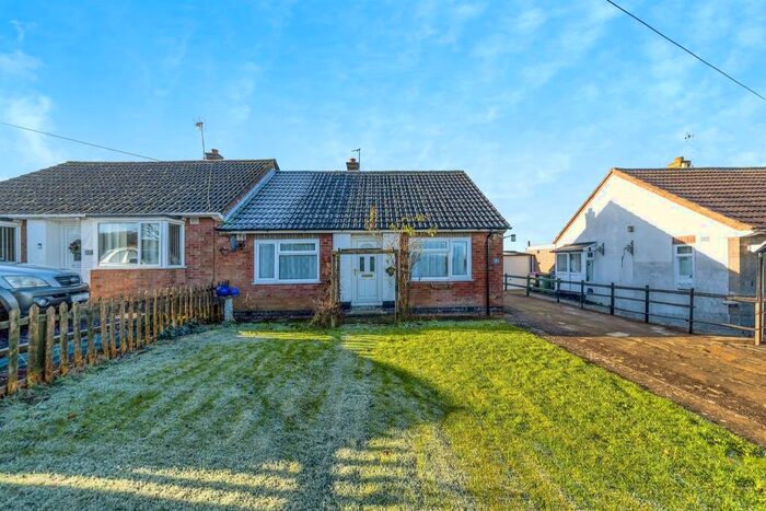 2 Bedroom Semi-Detached Bungalow For Sale In Swine Hill, Harlaxton, Grantham, NG32