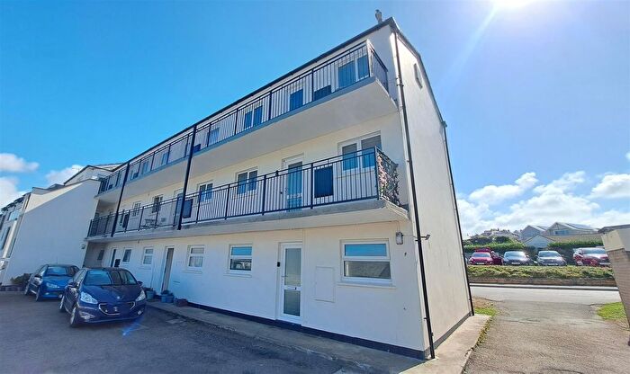 2 Bedroom Flat For Sale In Perranporth, Cornwall, TR6