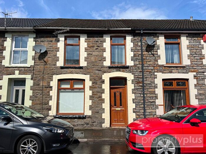 3 Bedroom Terraced House For Sale In Elm Street, Ferndale, Rhondda Cynon Taff, CF43
