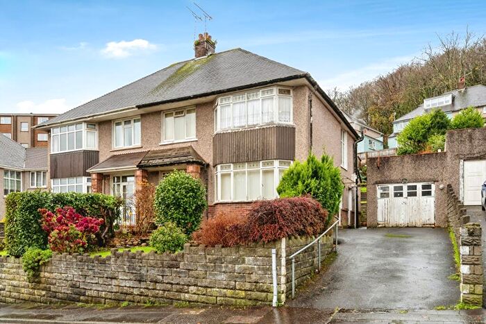 3 Bedroom Semi Detached House For Sale In Ffynone Drive, Swansea, SA1