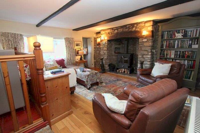 2 Bedroom Property For Sale In Well Road, East Aberthaw, CF62