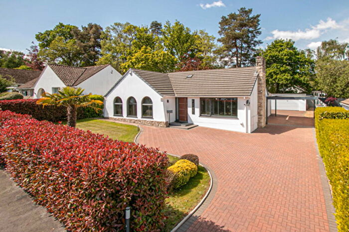4 Bedroom Detached Bungalow For Sale In Willow Way, Ferndown, BH22