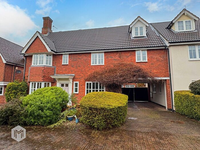 5 Bedroom Link Detached House For Sale In Alcott Place, Winwick, Warrington, Cheshire, WA2