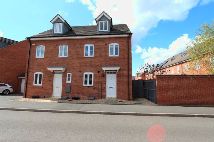 3 Bedroom Semi-Detached House To Rent In Widdowson Road, Long Eaton, NG10