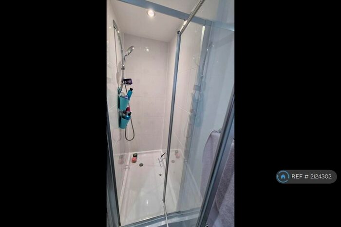 3 Bedroom Terraced House To Rent In Kestrel Way, Leighton Buzzard, LU7