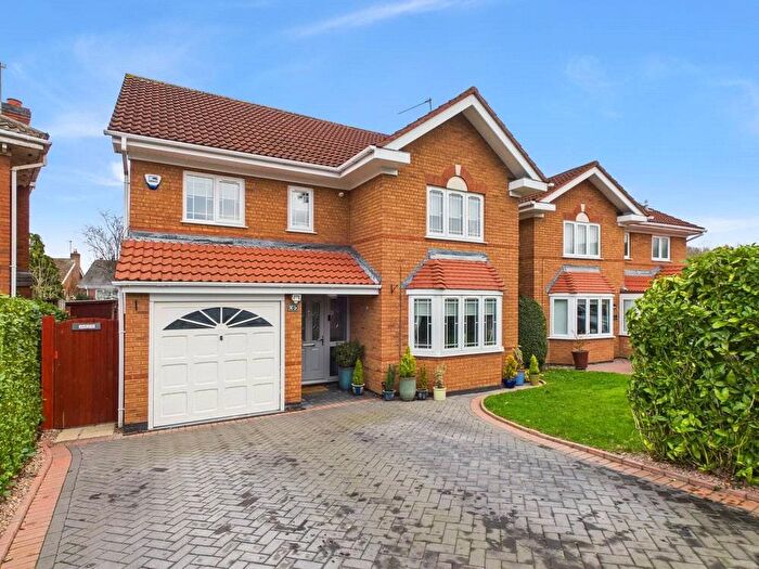 4 Bedroom Detached House For Sale In Knotts Avenue, Worcester, Worcestershire, WR4