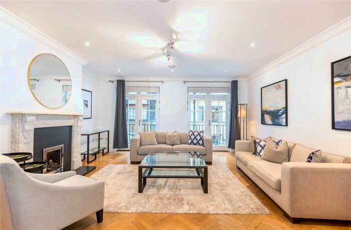 5 Bedroom Mews To Rent In Hays Mews, London, W1J