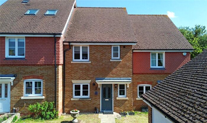 3 Bedroom Terraced House For Sale In Maytree Walk, Caversham, Reading, Berkshire, RG4