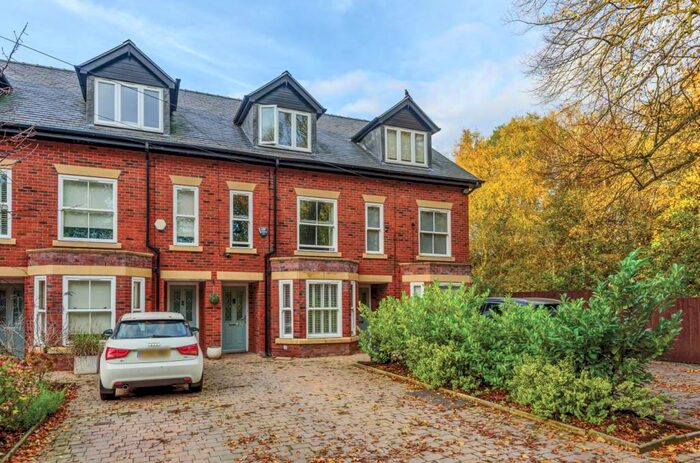 4 Bedroom Terraced House To Rent In Park Road, Worsley, Manchester, M28