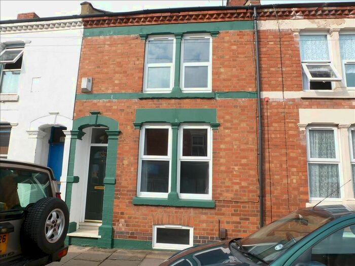 2 Bedroom Property To Rent In Henry Street, Abington, Northampton, NN1