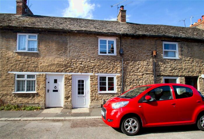 2 Bedroom Terraced House To Rent In Lowell Place, Witney, OX28