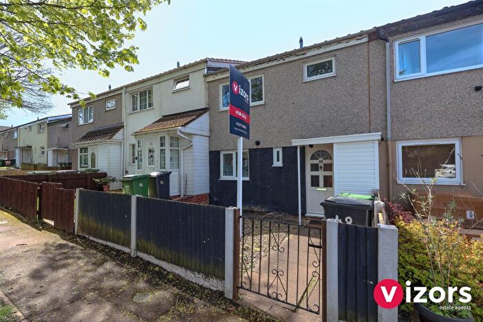 3 Bedroom Terraced House For Sale In Longdon Close, Redditch, B98