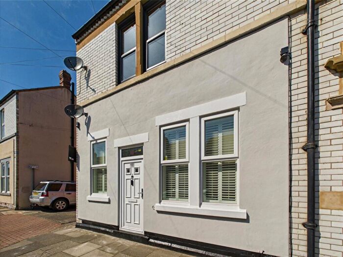 1 Bedroom Apartment To Rent In Norham Road, Whitley Bay, NE26