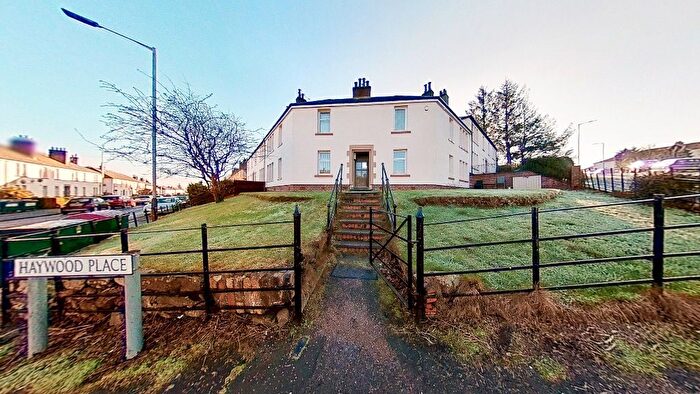 2 Bedroom Flat To Rent In Kerrsview Terrace, Coldside, Dundee, DD4