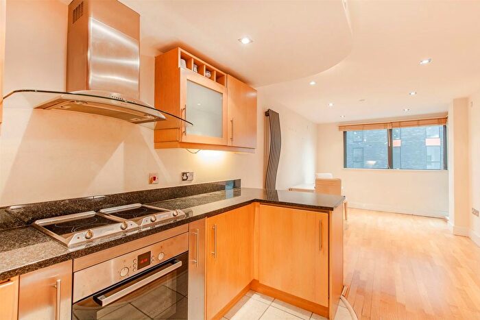 1 Bedroom Flat To Rent In Millharbour, Canary Wharf, E14