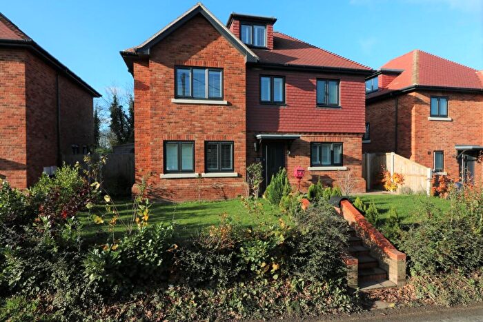 4 Bedroom Detached House For Sale In Gore Lane, Eastry, Sandwich, Kent, CT13