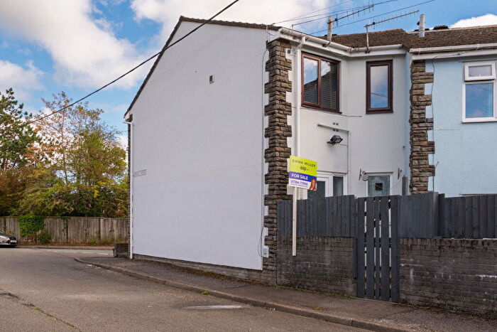 1 Bedroom Flat For Sale In Church Mews, Lower Park Terrace, Pontypool, NP4
