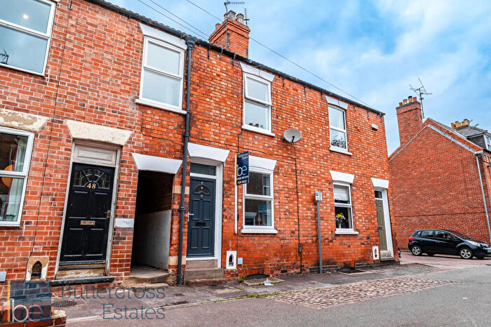 2 Bedroom Terraced House For Sale In William Street, Newark, NG24