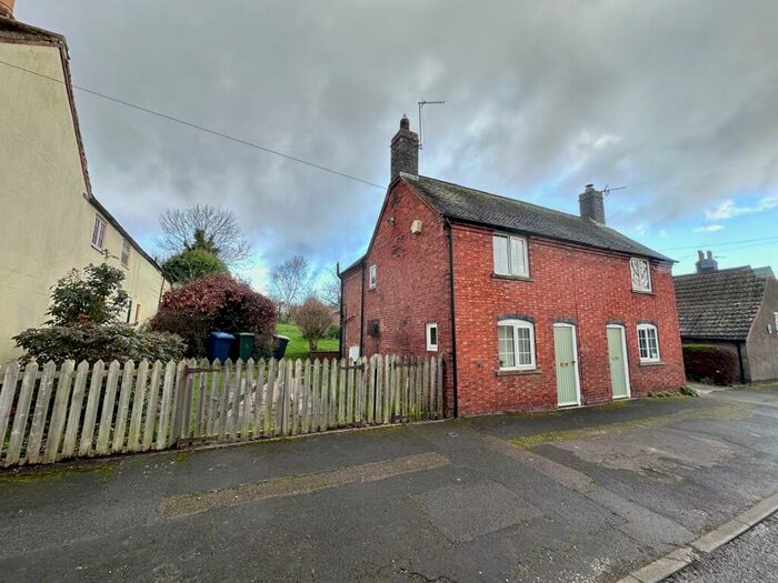 2 Bedroom Semi-Detached House To Rent In Main Street, West Leake, LE12