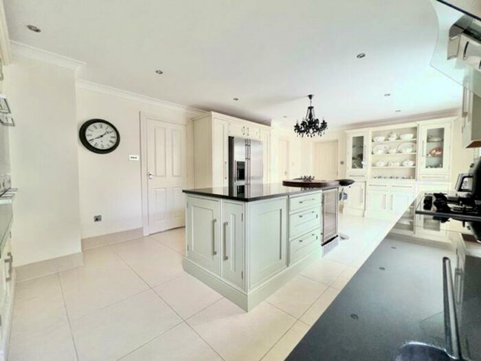 5 Bedroom Detached House For Sale In Park Lane, Cleethorpes, DN35