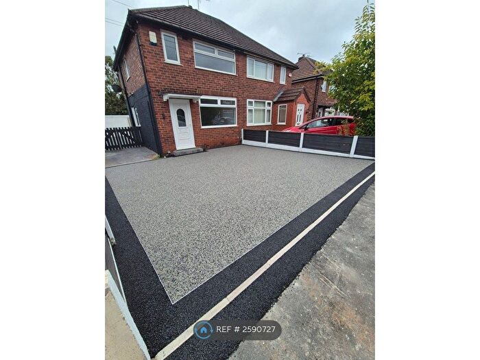 2 Bedroom Semi-Detached House To Rent In Doric Avenue, Bredbury, Stockport, SK6