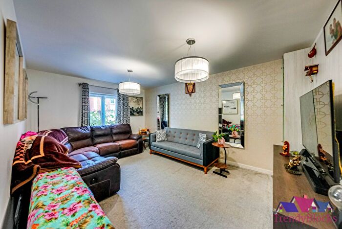 4 Bedroom Terraced House For Sale In Pilots View, Chatham, ME4