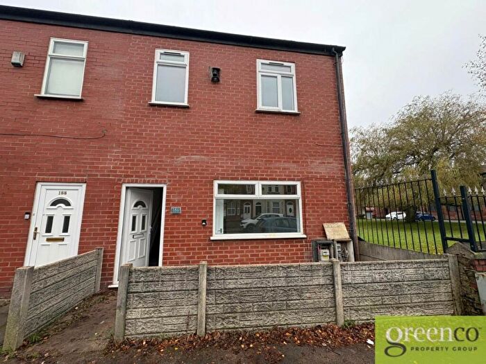 3 Bedroom Terraced House To Rent In Station Road, Pendlebury, Salford, M27