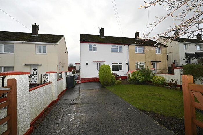 3 Bedroom Semi Detached House For Sale In Meadowfield Road, Catterick Garrison, DL9