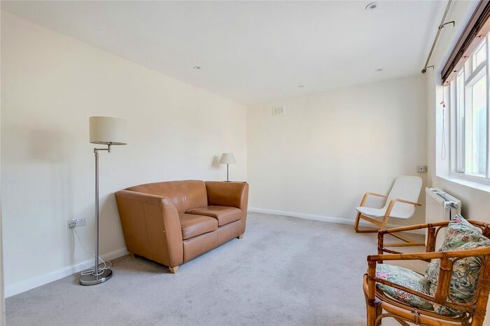 1 Bedroom Flat To Rent In Edith Villas, Bective Road, London, SW15