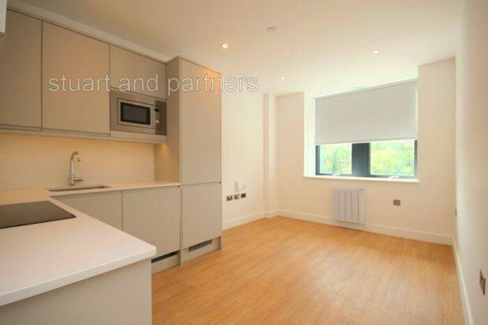 1 Bedroom Apartment To Rent In Perrymount Road, Haywards Heath, RH16
