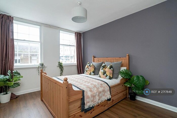 2 Bedroom Flat To Rent In Causewayside, Edinburgh, EH9