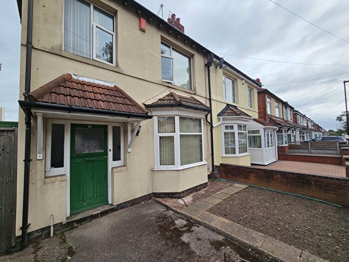 3 Bedroom Semi-Detached House To Rent In Bragg Road, Birmingham, B20