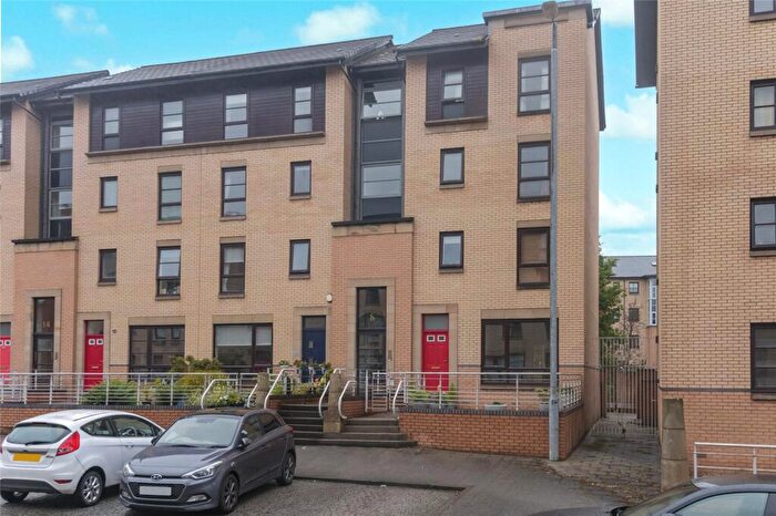 2 Bedroom Flat For Sale In Handel Place, Glasgow, G5