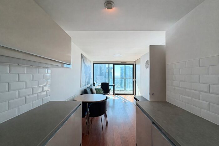 1 Bedroom Apartment To Rent In Beetham Tower, Deansgate, M3