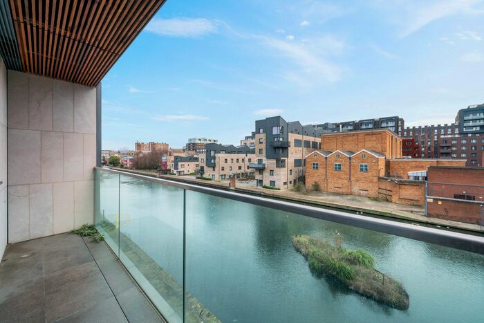 1 Bedroom Flat To Rent In Book House, London, EC1V